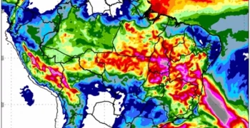 Figura 2: Previsão de precipitação (chuva) acumulada pelo modelo COSMO para o período entre as 00UTC do dia 24 (21h – hora de Brasília do dia 23) as 00UTC do dia 29 (21h – hora de Brasília do dia 28).