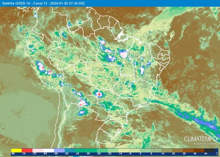 Nebulosidade de ZCAS sobre o Brasil em 2/1/2024 (Imagem Goes 16)